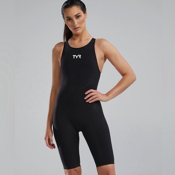 TYR Invictus Open Back Black Solid Technical Swimsuit Size 26L - Picture 15 of 16